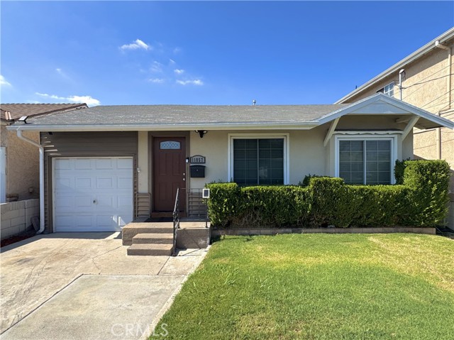 Property photo of 11857 Algardi ST