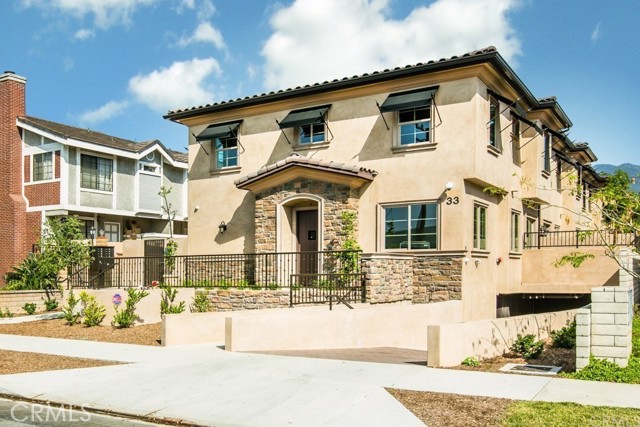 Property photo of 33 California ST