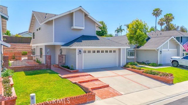 Property photo of 16 Oxbow Creek LN