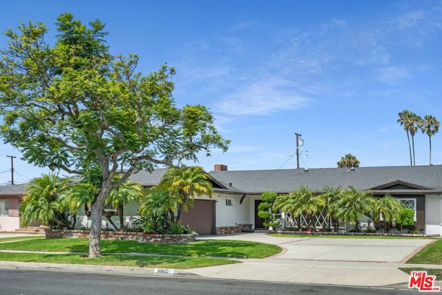 Property photo of 5905 S Chariton AV