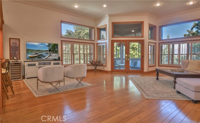 Property photo of 971 Grass Valley