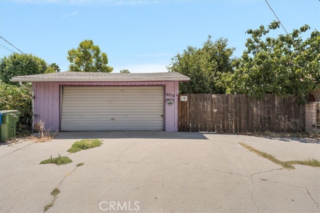Property photo of 18634 Saticoy ST