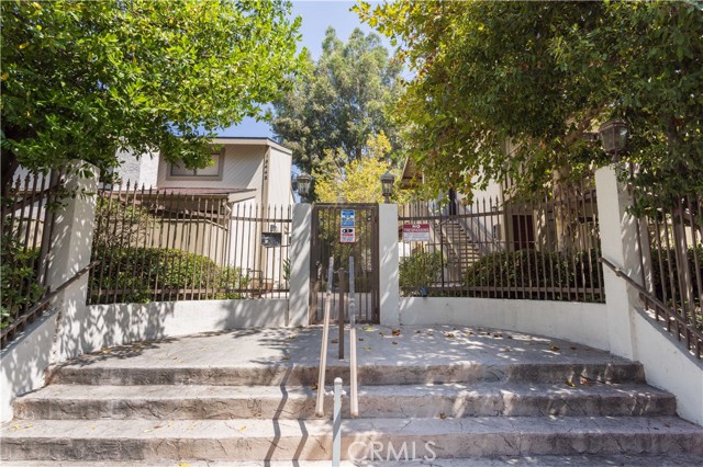 Property photo of 18433 Hatteras ST