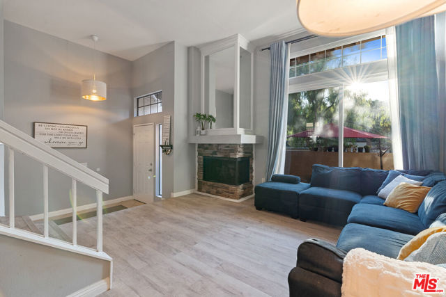 Property photo of 4 Mountain Shadows PL