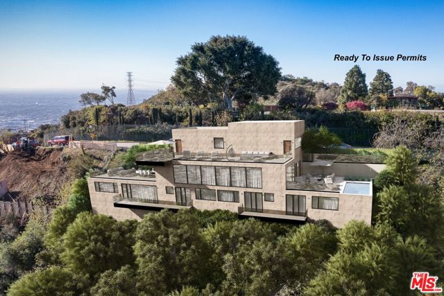 Property photo of 7315 W Pyramid PL