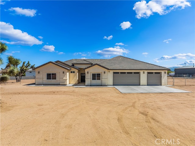 Property photo of 7453 Daisy RD