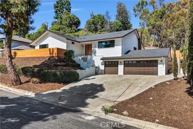 Property photo of 13867 Philadelphia Street