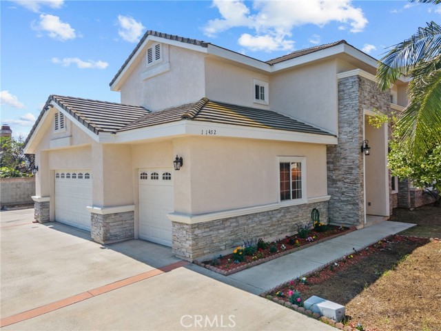 Property photo of 11452 Lambert
