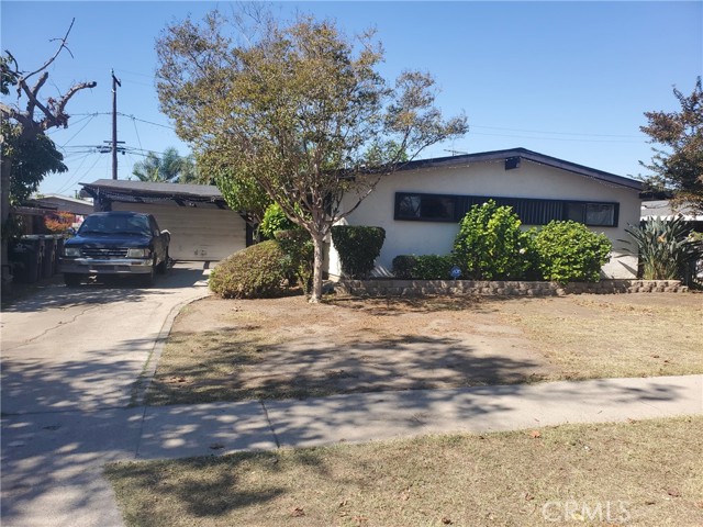 Property photo of 2030 S Spruce