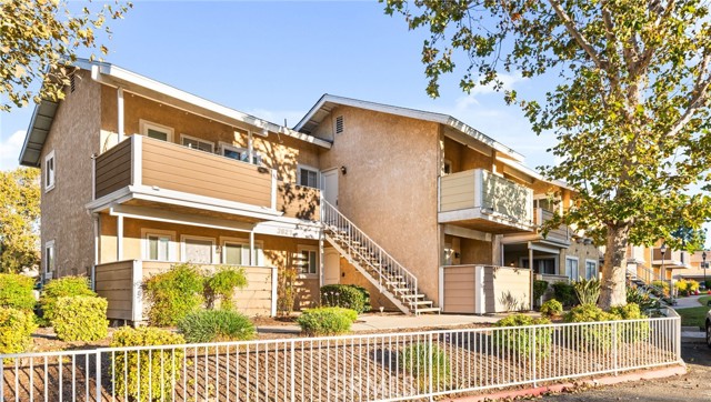 Property photo of 3627 Oak Creek DR