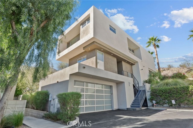Property photo of 2805 S Palm Canyon