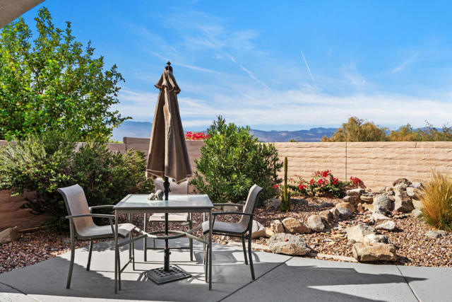 Property photo of 41371 Calle Pampas