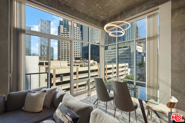 Property photo of 645 W 9th ST