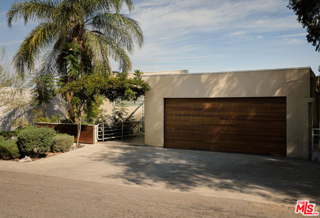 Photo of 5052 Medina Rd