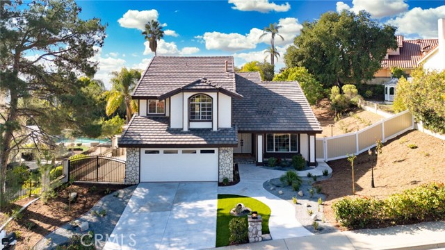 Property photo of 1941 N Onyx