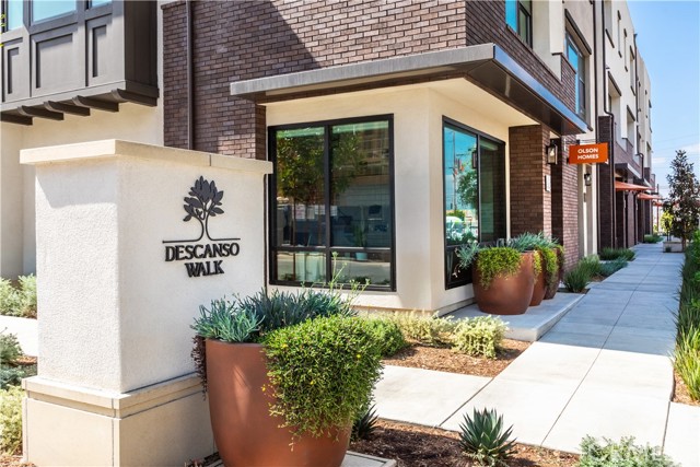 Property photo of 1050 Foothill BL