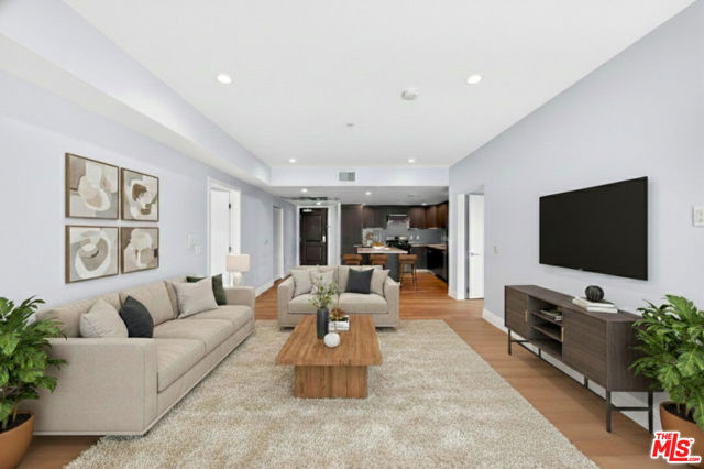 Property photo of 2939 Leeward AV