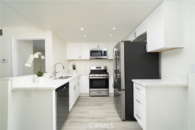 Photo of 1501 N Brea Bl