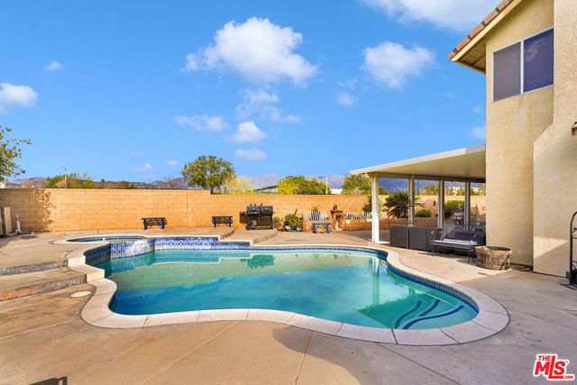 Property photo of 3369 Morning Glory DR