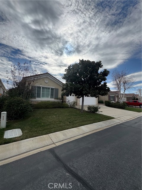 Property photo of 979 Ironwood RD