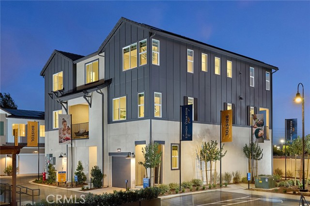 Property photo of 12720 Hampton AV