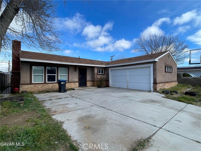 Property photo of 309 E Avenue J13