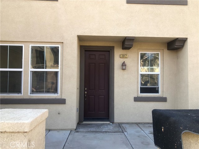Property photo of 1800 E Lakeshore DR