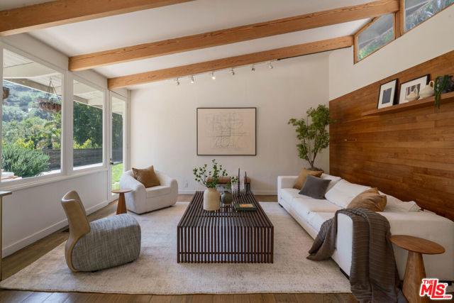 Property photo of 2016 Coldwater Canyon DR