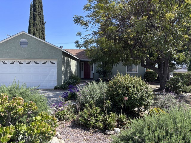Property photo of 2020 W Swanee LN
