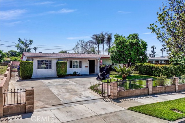 Property photo of 752 Calaveras AV