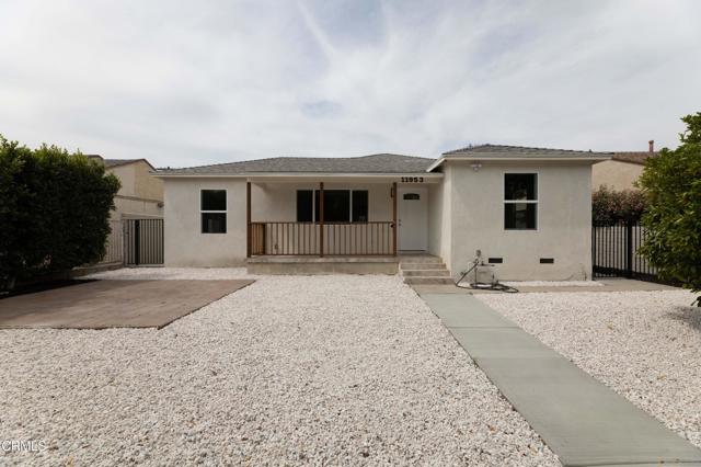Property photo of 11953 Roscoe BL