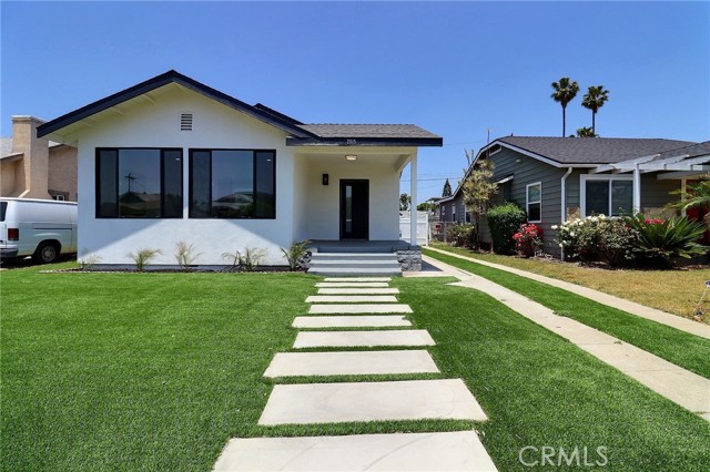 Property photo of 2015 W 42nd PL