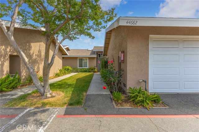 Property photo of 44682 La Paz RD