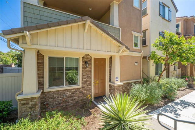 Property photo of 797 Plum LN