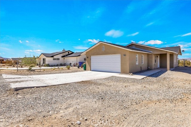 Property photo of 74864 Aladdin DR