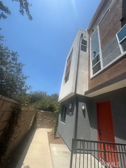Photo of 1812 E. 1st St