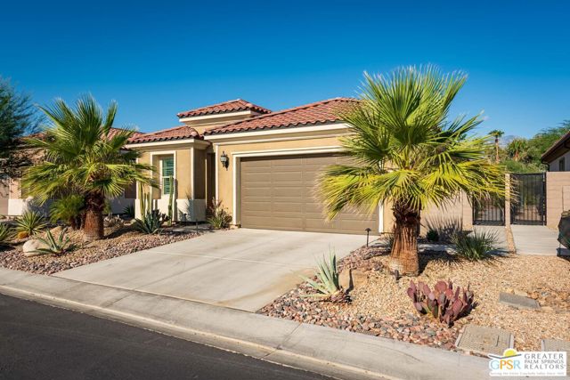 Property photo of 74 Cork Tree