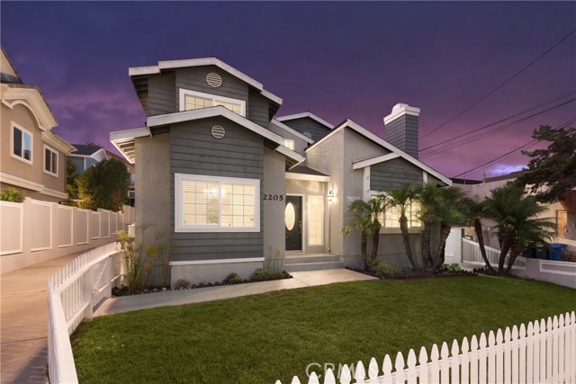 Property photo of 2205 Clark LN