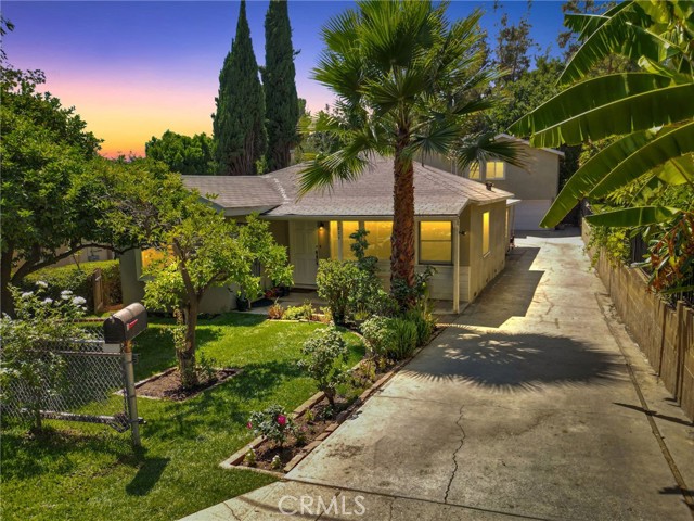 Property photo of 829 Cooper AV