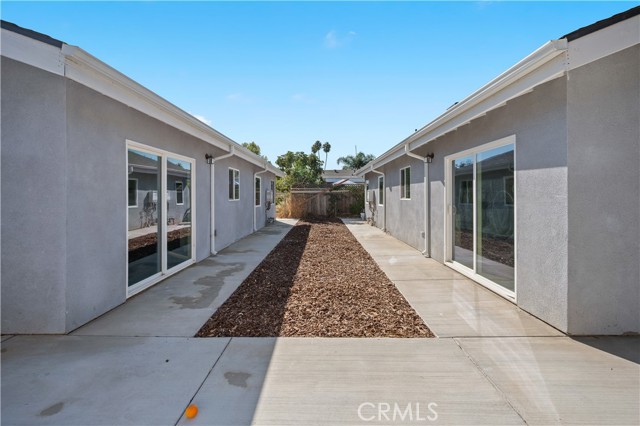 Property photo of 7445 Balcom AV