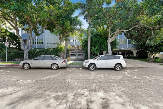 Property photo of 6150 Buckingham