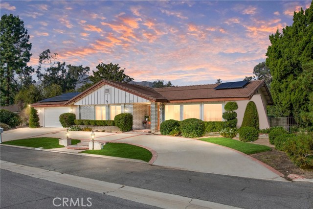 Property photo of 28370 Coachman
