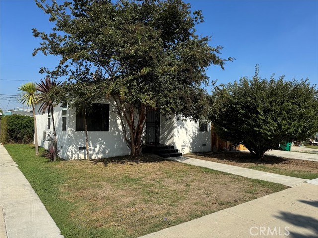 Property photo of 145 E Louise