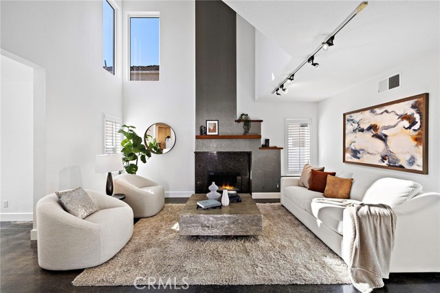 Property photo of 70 Calle Sol