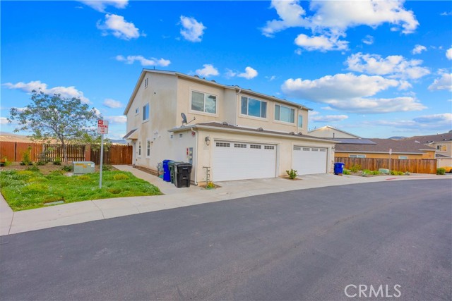 Photo of 26142 Gravett Pl