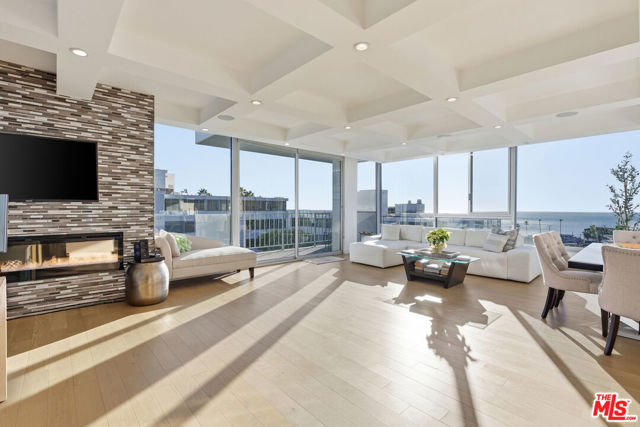 Property photo of 17350 W Sunset BL