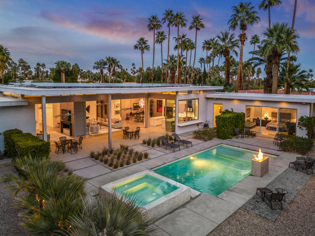 Property photo of 425 S Via Las Palmas