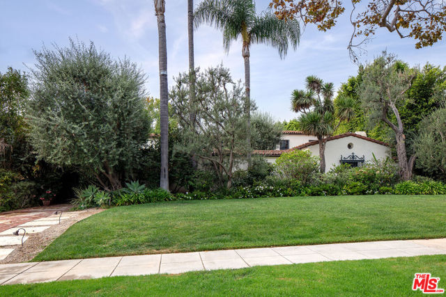Property photo of 703 Walden DR
