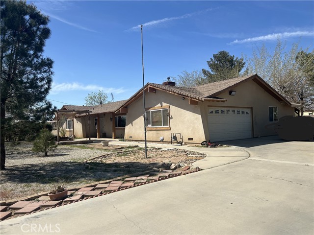 Property photo of 11644 Hickory AV