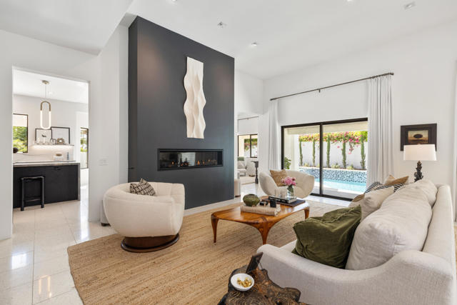 Property photo of 75465 Montecito DR